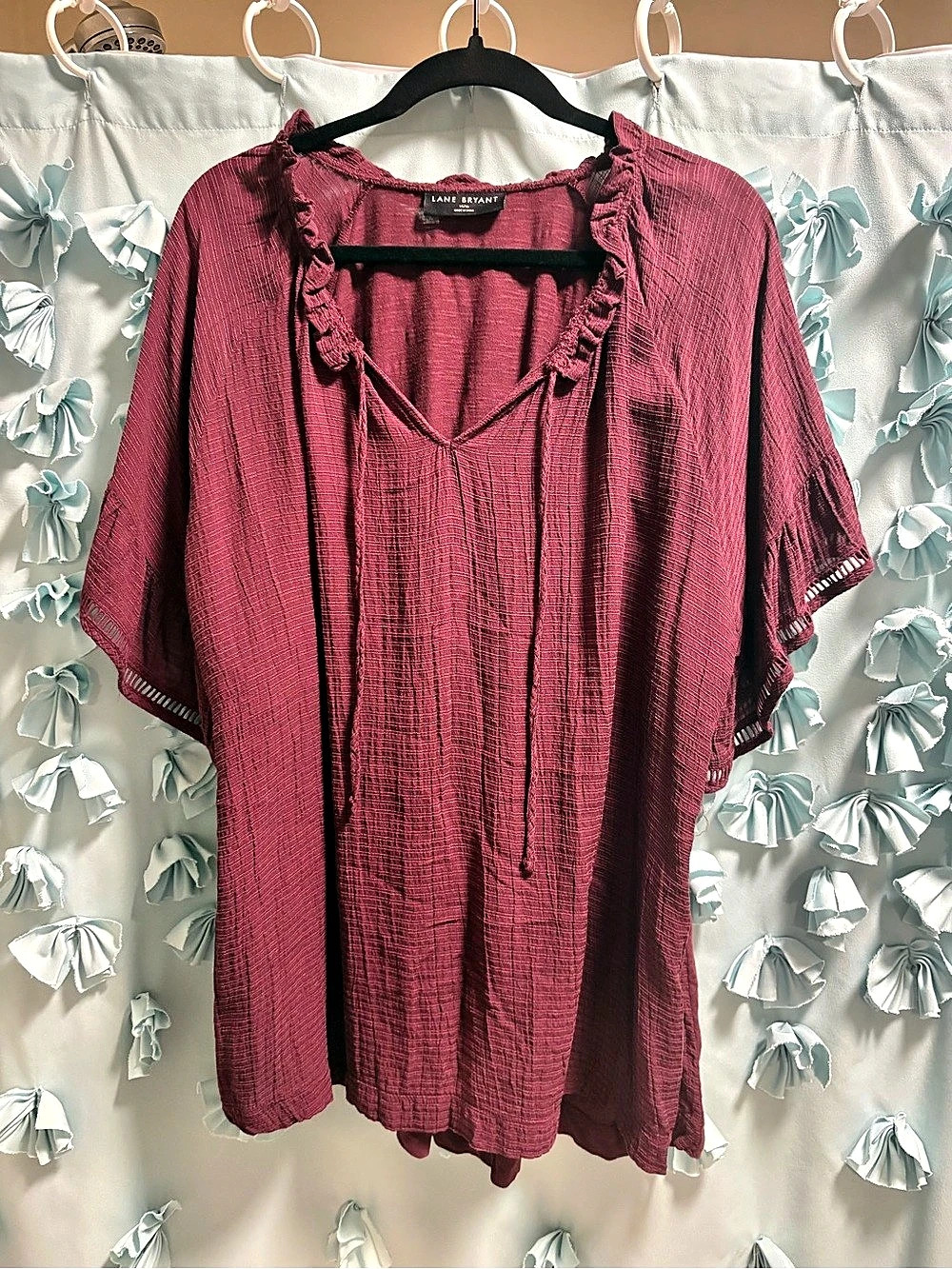 Lane Bryant Textured Ruffle Shirt 14/16 Like New